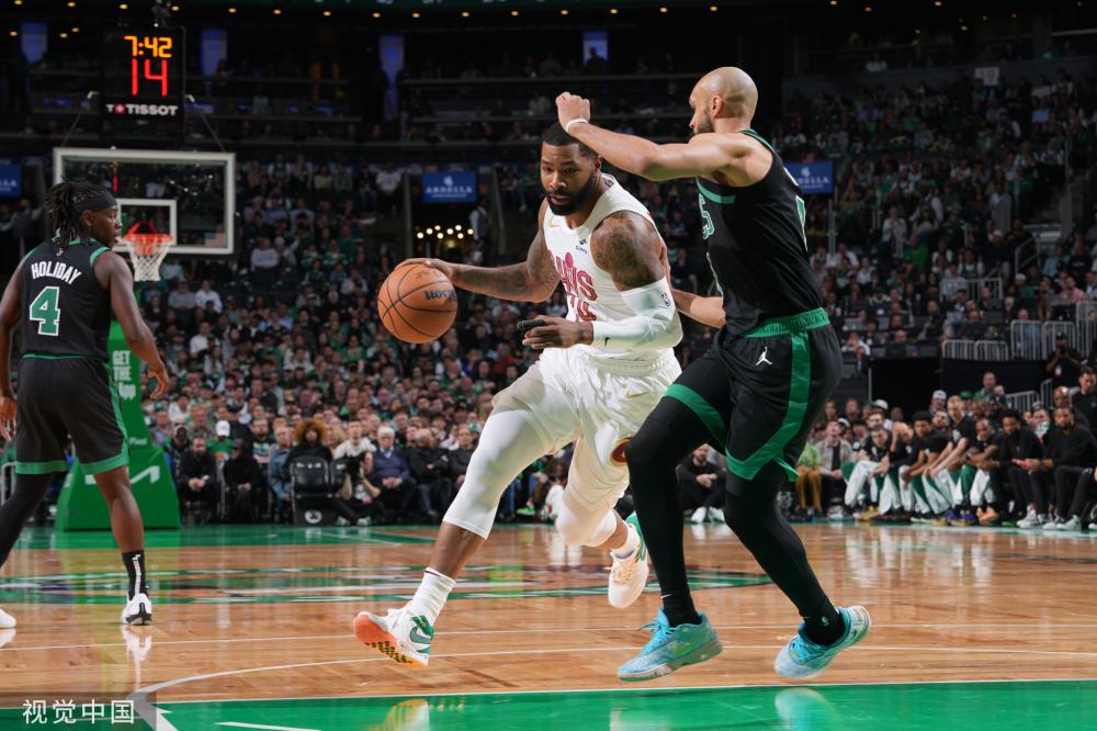 纷纷败北 纷纷败北