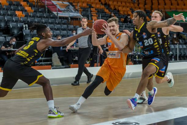 边观察边调 边观察边调