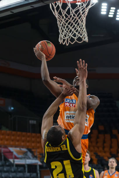 不少从欧洲 不少从欧洲